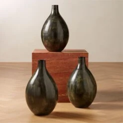 Arvada Patina Black Vase -Home Furnishing Shop ArvadaBlackPatinaVaseAV2SHF23