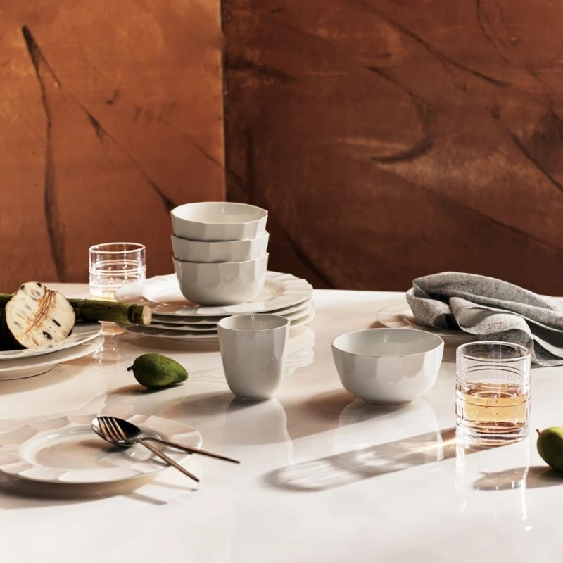 Chert White Porcelain Dinner Plate 4 Chert White Porcelain Dinner Plate - Image 2