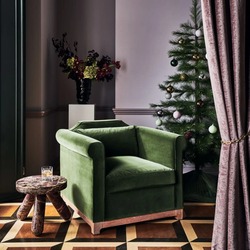 Bolt Polished Brass Chain Curtain Tieback 7 Bolt Polished Brass Chain Curtain Tieback - Image 5