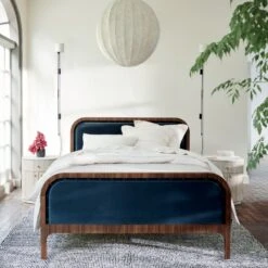 Leggero Black Pole Plug-In Wall Sconce -Home Furnishing Shop IrvingQueenNailheadBedJN21 1x1