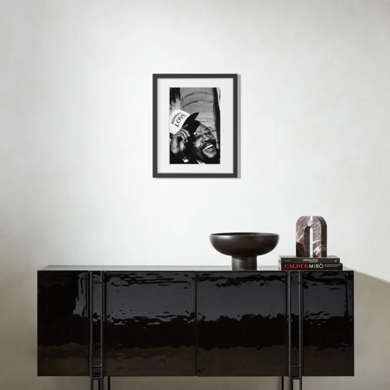 'Marvin Gaye In West Hollywood' Photographic Print In Black Frame 17.75''x21.75'' 5 'Marvin Gaye In West Hollywood' Photographic Print In Black Frame 17.75''x21.75'' - Image 3