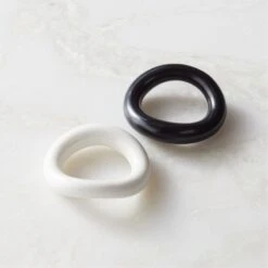 Moore Porcelain Black Napkin Rings Set Of 8 -Home Furnishing Shop MooreShnyPrclnNapkinRingGrpFHF22