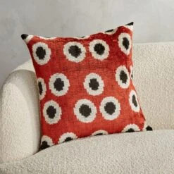 Sira Turkish Silk Throw Pillow With Down-Alternative Insert 18"